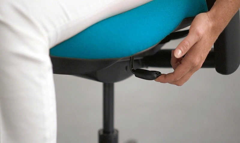 How Do I Adjust an Office Chair for Proper Posture